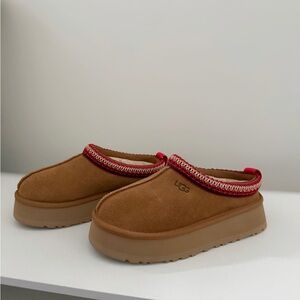 UGG Platform Tasman Slippers with Red Accent